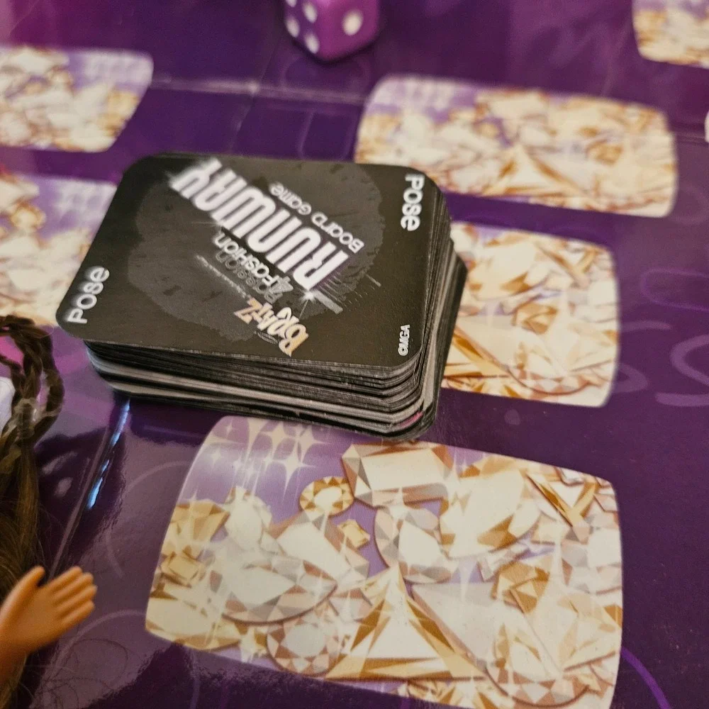 Bratz Passion 4 Fashion Runway Board Game Complete 2005 MGA 3 Dolls CD Poster